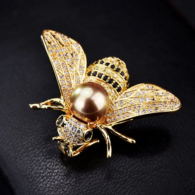 Designer Insect Series -Delicate Crystal Rhinestone Bee Pin Brooch Jewelry