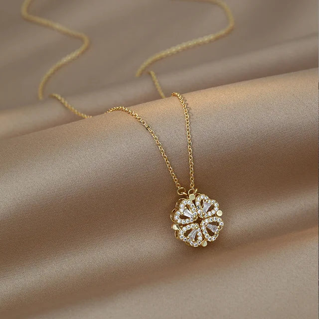 Chic Magnetic Heart Necklace: A Stylish Gift for Women - Featuring Adorable 4-Leaf Clover Design
