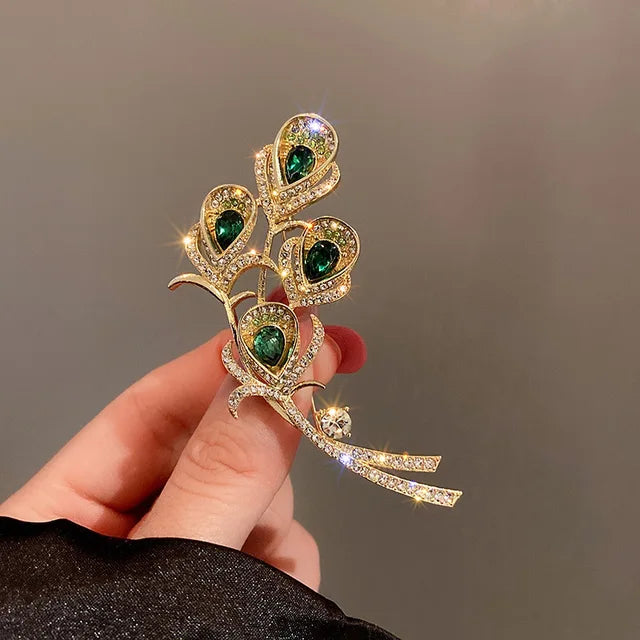 Elegant Pearl Rhinestone Baroque Imitation Wreath Butterfly Cirle Leaf Brooch for Women