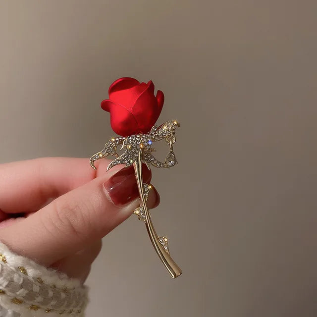 Elegant Pearl Rhinestone Baroque Imitation Wreath Butterfly Cirle Leaf Brooch for Women